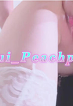 OF大眼萌妹Peachpie扮演厨娘自慰被金主爸爸发现无套后入狠狠啪啪不停喷水 最后足交在美足上交货粘稠把玩 画面唯美感人